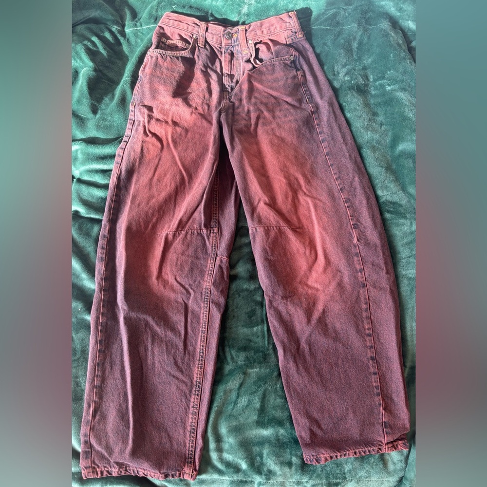 Urban Outfitters Barrel jeans